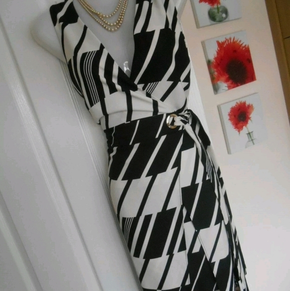 River Island Dresses & Skirts - River Island dress 12